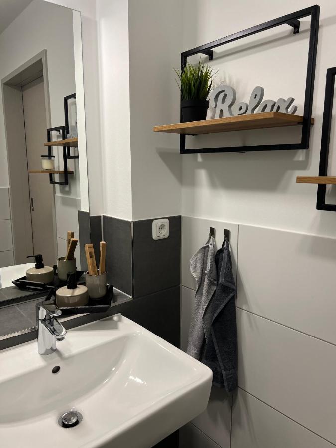 Charming Homes - Studio 25 Волфсбург Екстериор снимка